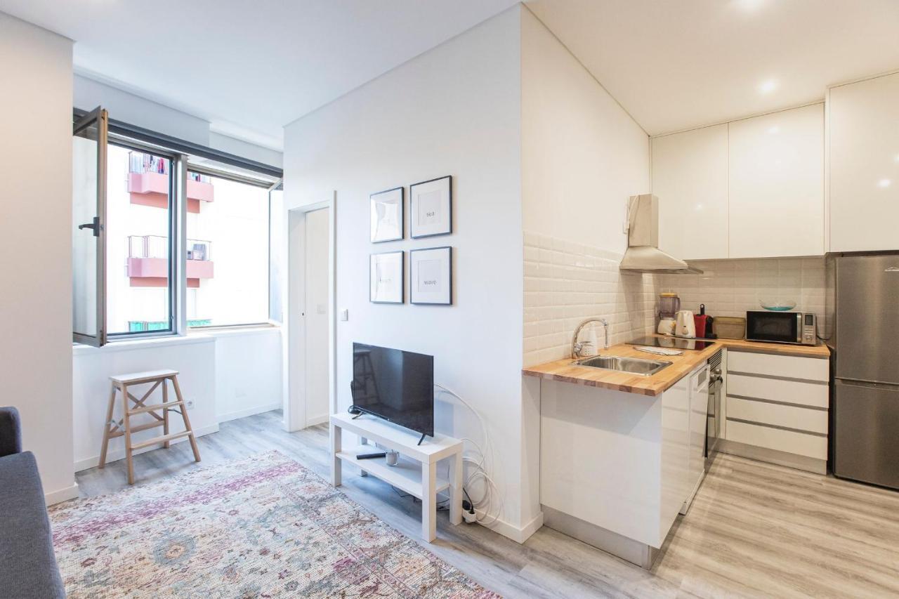 Seaside 1Br Flat W/ Ac In Matosinhos By Lovelystay Extérieur photo